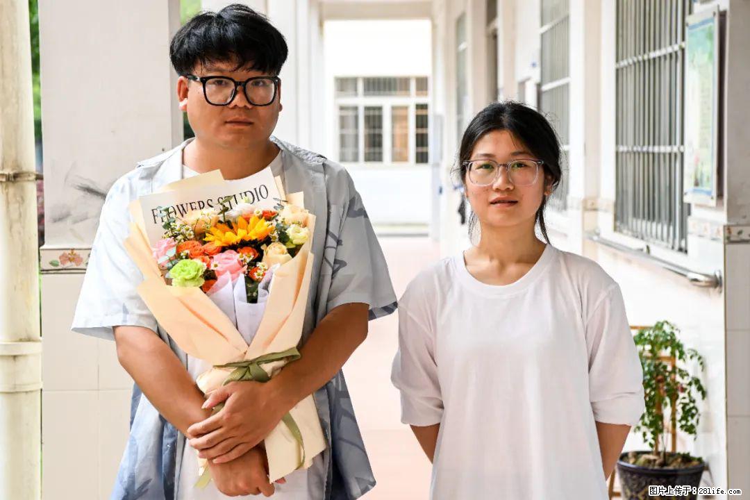 全网追的“扁担女孩”，找了一份暑假工，时薪12元 - 揭阳生活资讯 - 揭阳28生活网 jy.28life.net